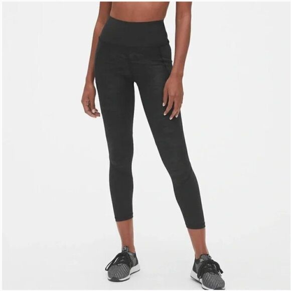 GAP GapFit Sculpt Revolution Compression Leggings in Black Camo Large - Picture 1 of 6